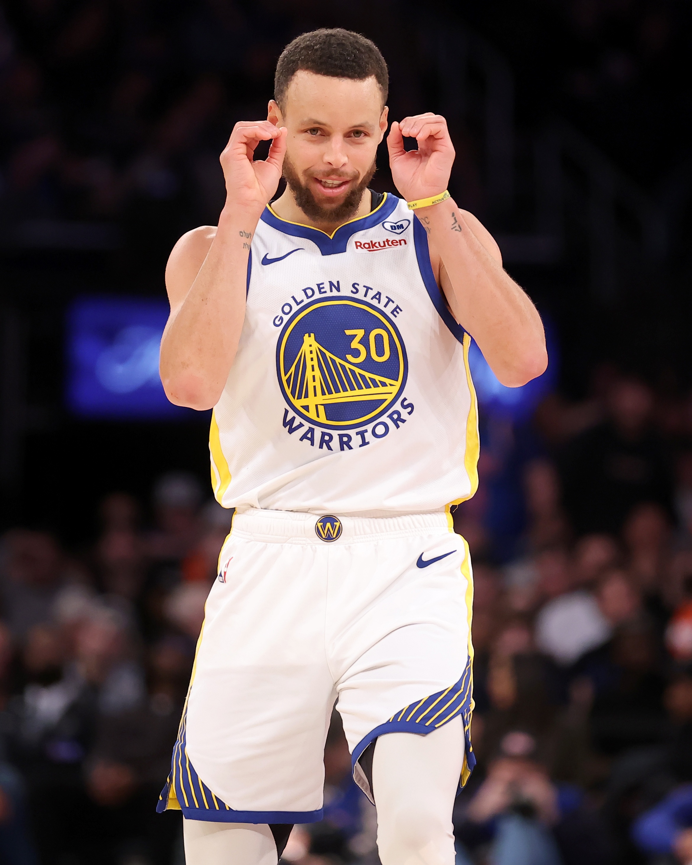 开云-库里遭遇七持续失利，巴黎圣日耳曼教练压力巨大！-开云